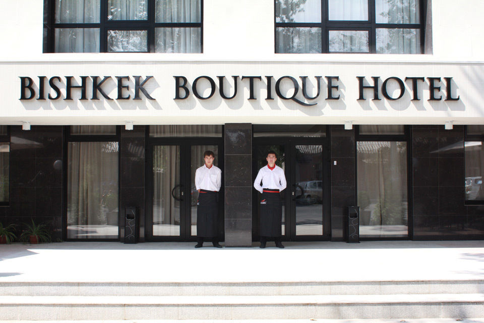 Bishkek Boutique Hotel ภายนอก รูปภาพ